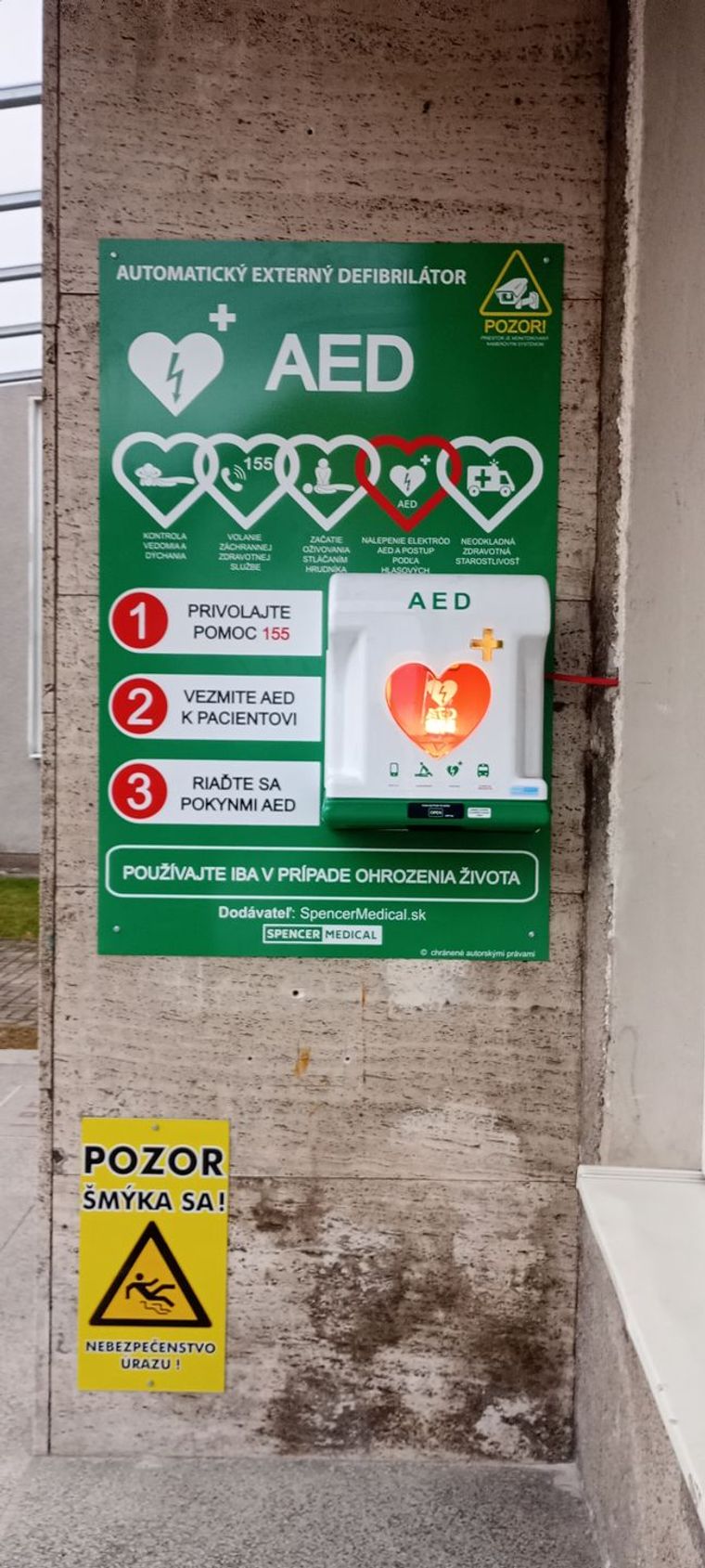 Obrázok AED